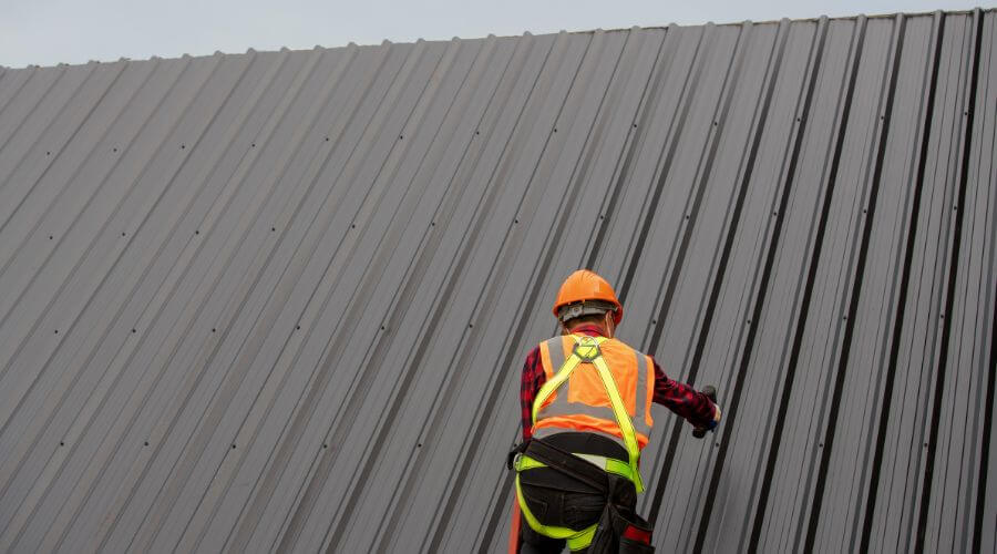Professional metal roof installation services in Excelsior Springs, MO